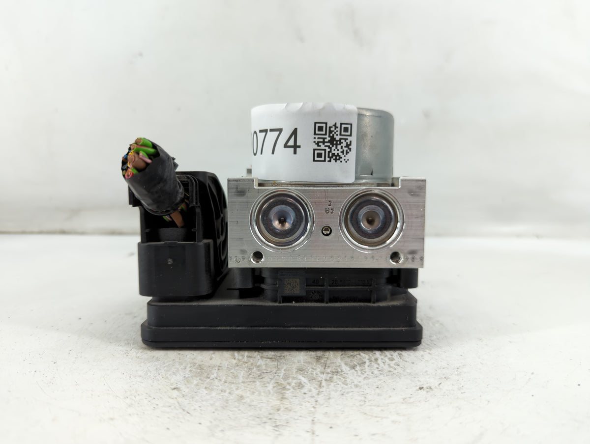 2018 Mini Cooper Clubman Anti-Lock Brake ABS Pump Module Actuator OEM P/N:3451-6888042-01 Fits OEM Used Auto Parts - Oemused