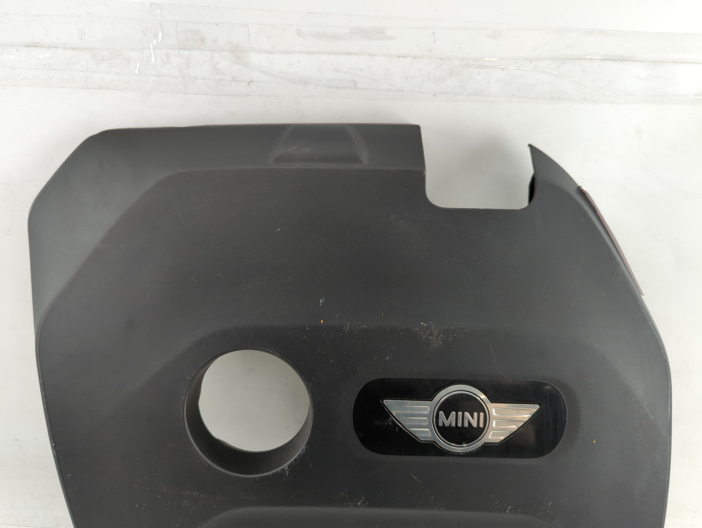 2018 Mini Cooper Countryman Engine Cover - Oemusedautoparts1.com