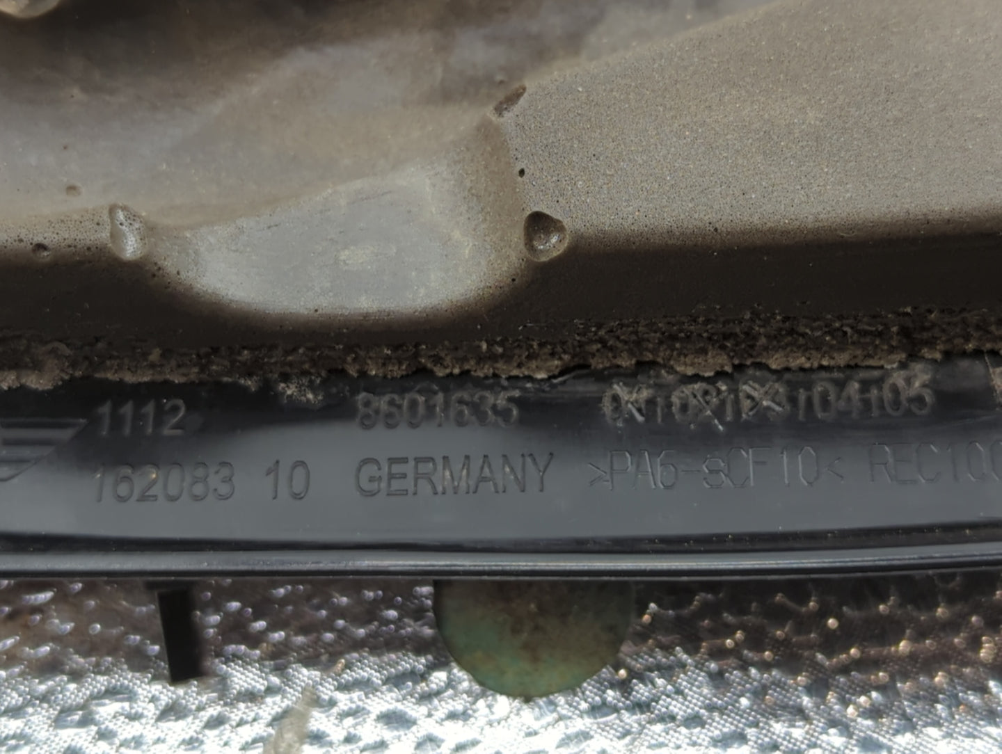 2018 Mini Cooper Countryman Engine Cover - Oemusedautoparts1.com