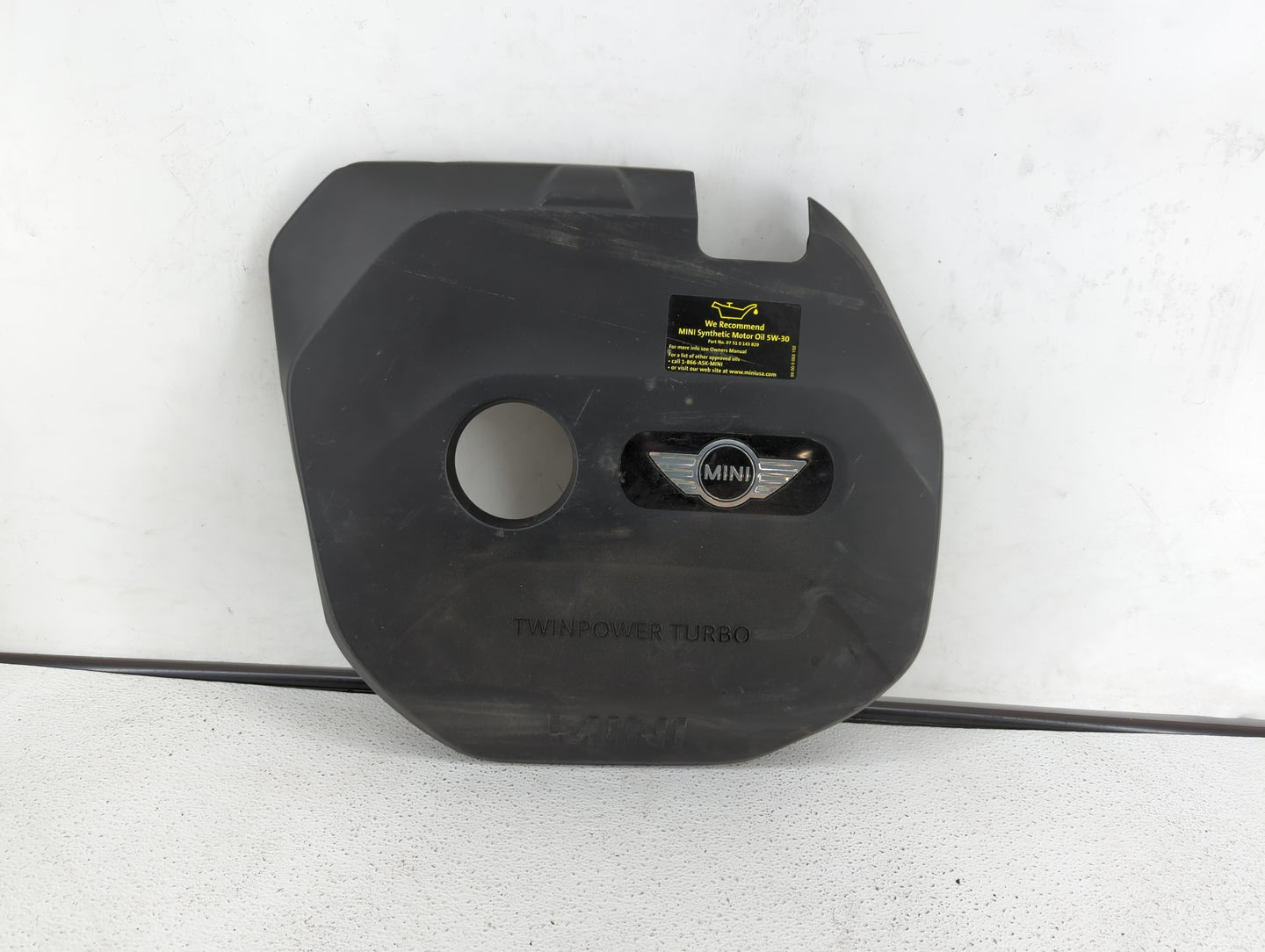 2018 Mini Cooper Countryman Engine Cover - Oemusedautoparts1.com