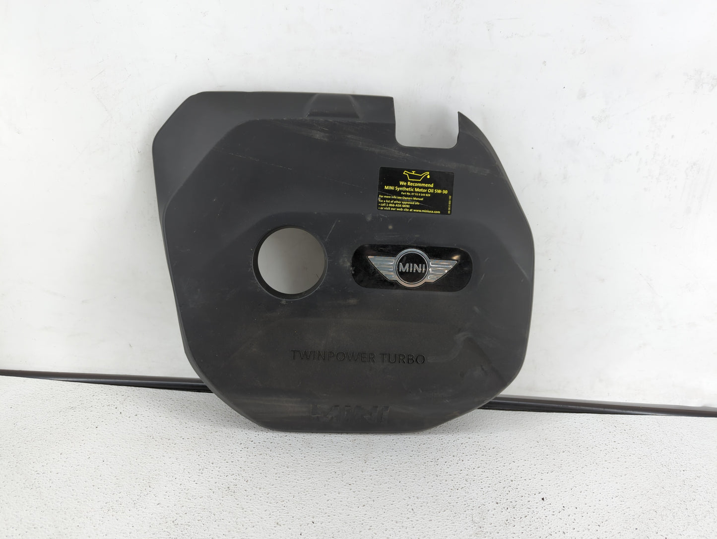 2018 Mini Cooper Countryman Engine Cover - Oemusedautoparts1.com