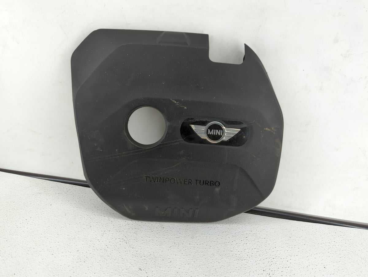 2018 Mini Cooper Countryman Engine Cover 352121 - Oemusedautoparts1.com