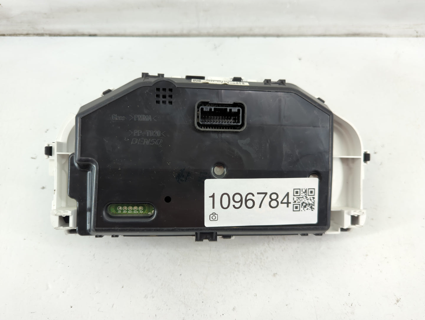 2018 Mitsubishi Mirage Instrument Cluster Speedometer Gauges P/N:8100C577 Fits OEM Used Auto Parts - Oemusedautoparts1.com