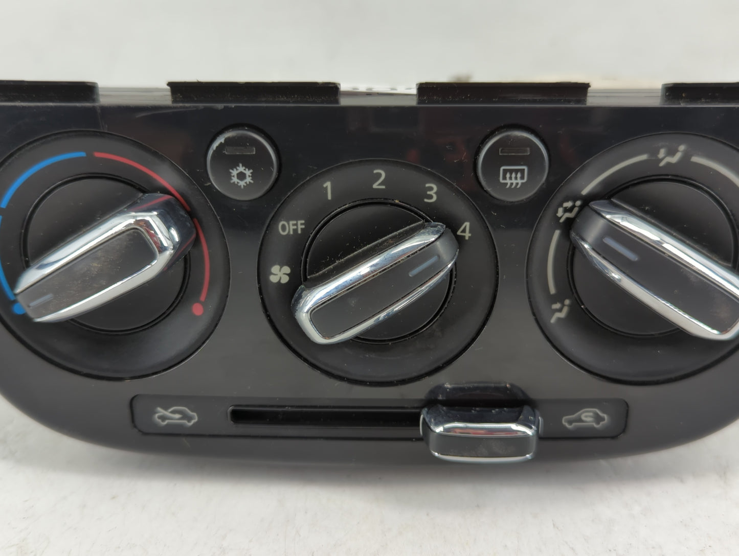 2018 Mitsubishi Mirage Climate Control Module Temperature AC/Heater Replacement P/N:7820A869 Fits OEM Used Auto Parts - Oemu