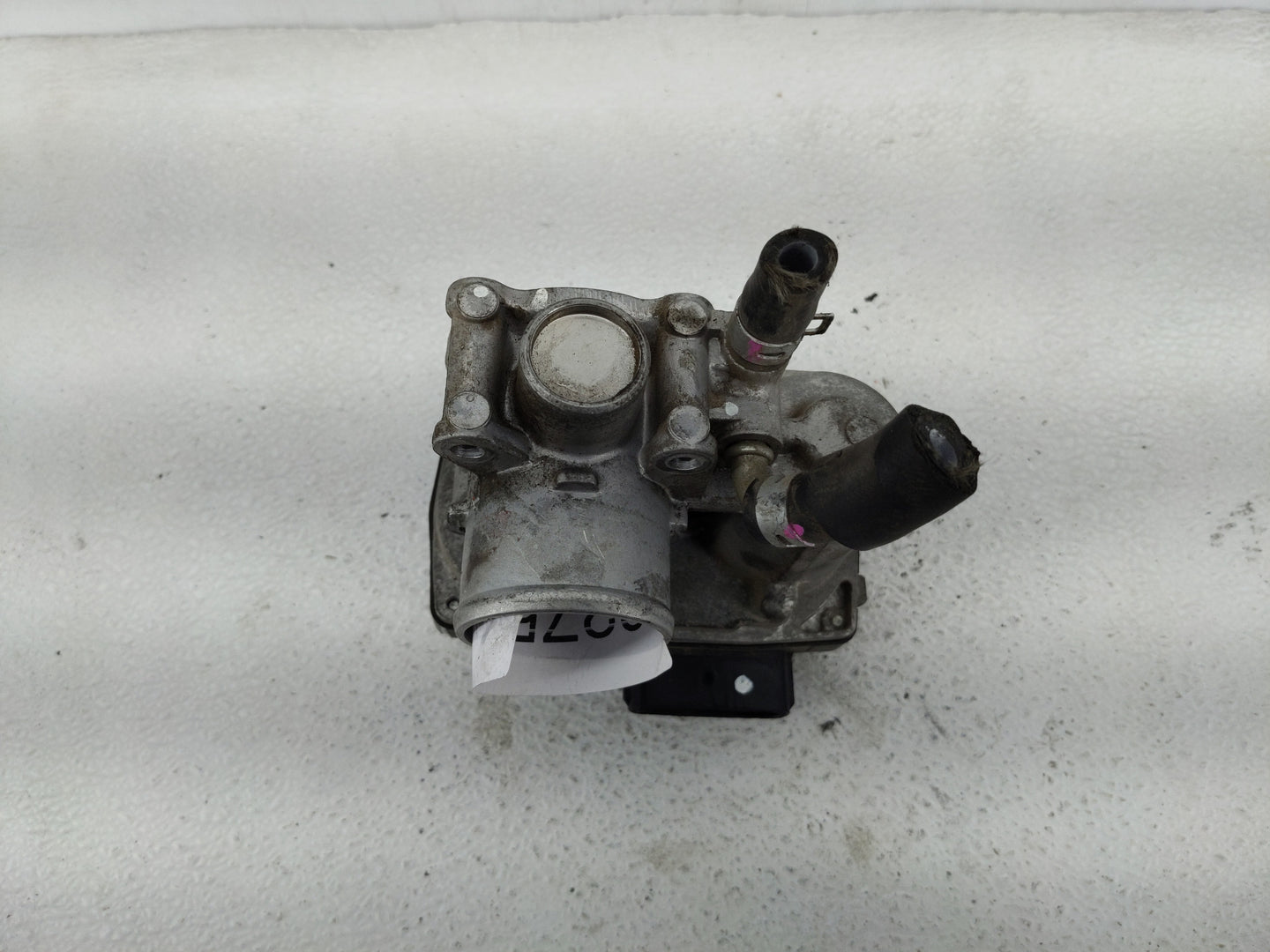 2014 Mitsubishi Mirage Throttle Body Fits OEM Used Auto Parts - Oemusedautoparts1.com