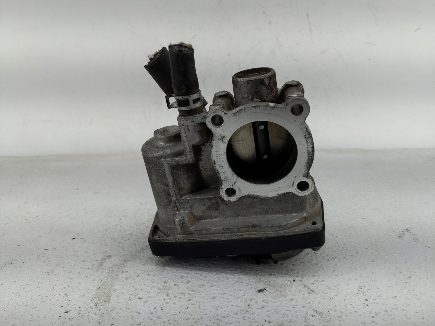 2014 Mitsubishi Mirage Throttle Body Fits OEM Used Auto Parts - Oemusedautoparts1.com