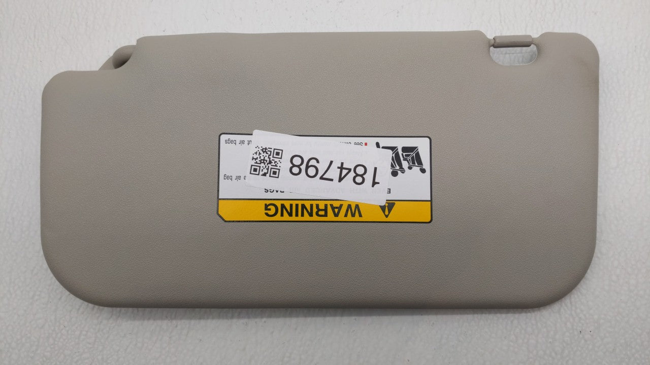 2018 Mitsubishi Mirage Sun Visor Shade Replacement Passenger Right Mirror Fits OEM Used Auto Parts - Oemusedautoparts1.com