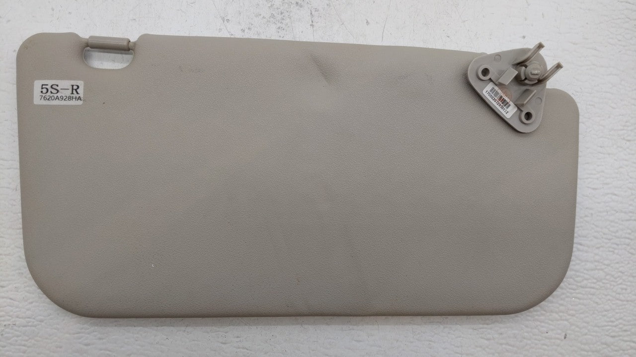 2018 Mitsubishi Mirage Sun Visor Shade Replacement Passenger Right Mirror Fits OEM Used Auto Parts - Oemusedautoparts1.com