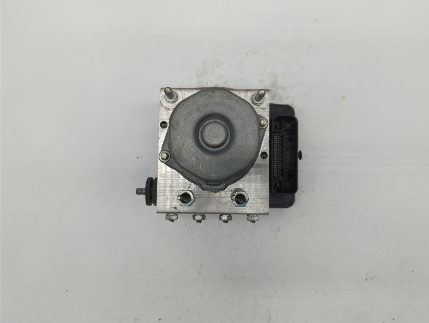 2018 Mitsubishi Mirage ABS Pump Control Module Replacement P/N:44B70B220 4670B229 Fits OEM Used Auto Parts - Oemusedautopart