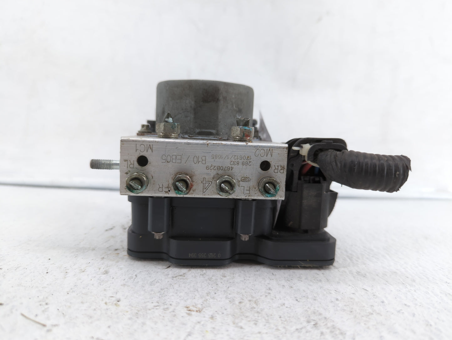2018 Mitsubishi Mirage ABS Pump Control Module Replacement P/N:44B70B220 4670B229 Fits OEM Used Auto Parts - Oemusedautopart