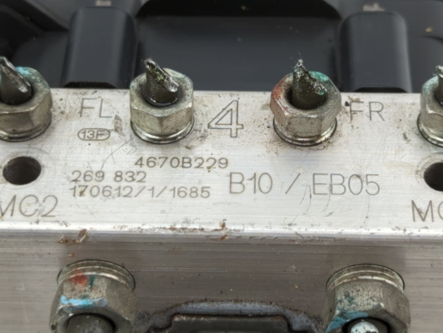 2018 Mitsubishi Mirage ABS Pump Control Module Replacement P/N:44B70B220 4670B229 Fits OEM Used Auto Parts - Oemusedautopart