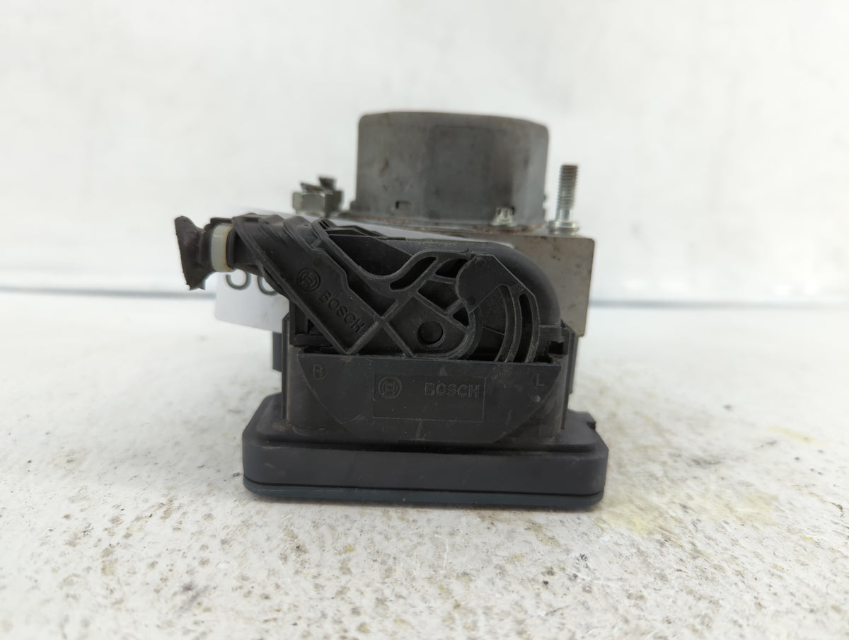 2018 Mitsubishi Mirage Anti-Lock Brake ABS Pump Module Actuator OEM P/N:44B70B220 4670B229 Fits OEM Used Auto Parts - Oemuse