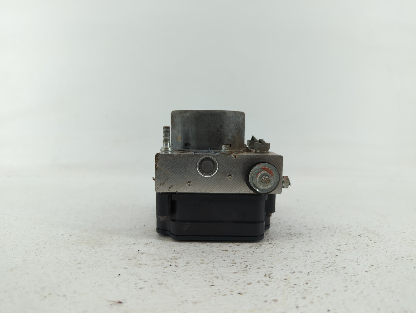 2018 Mitsubishi Mirage ABS Pump Control Module Replacement P/N:44B70B220 4670B229 Fits OEM Used Auto Parts - Oemusedautopart