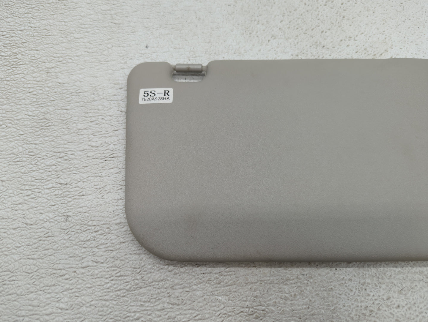 2018 Mitsubishi Mirage Sun Visor Shade Replacement Passenger Right Mirror Fits OEM Used Auto Parts - Oemusedautoparts1.com