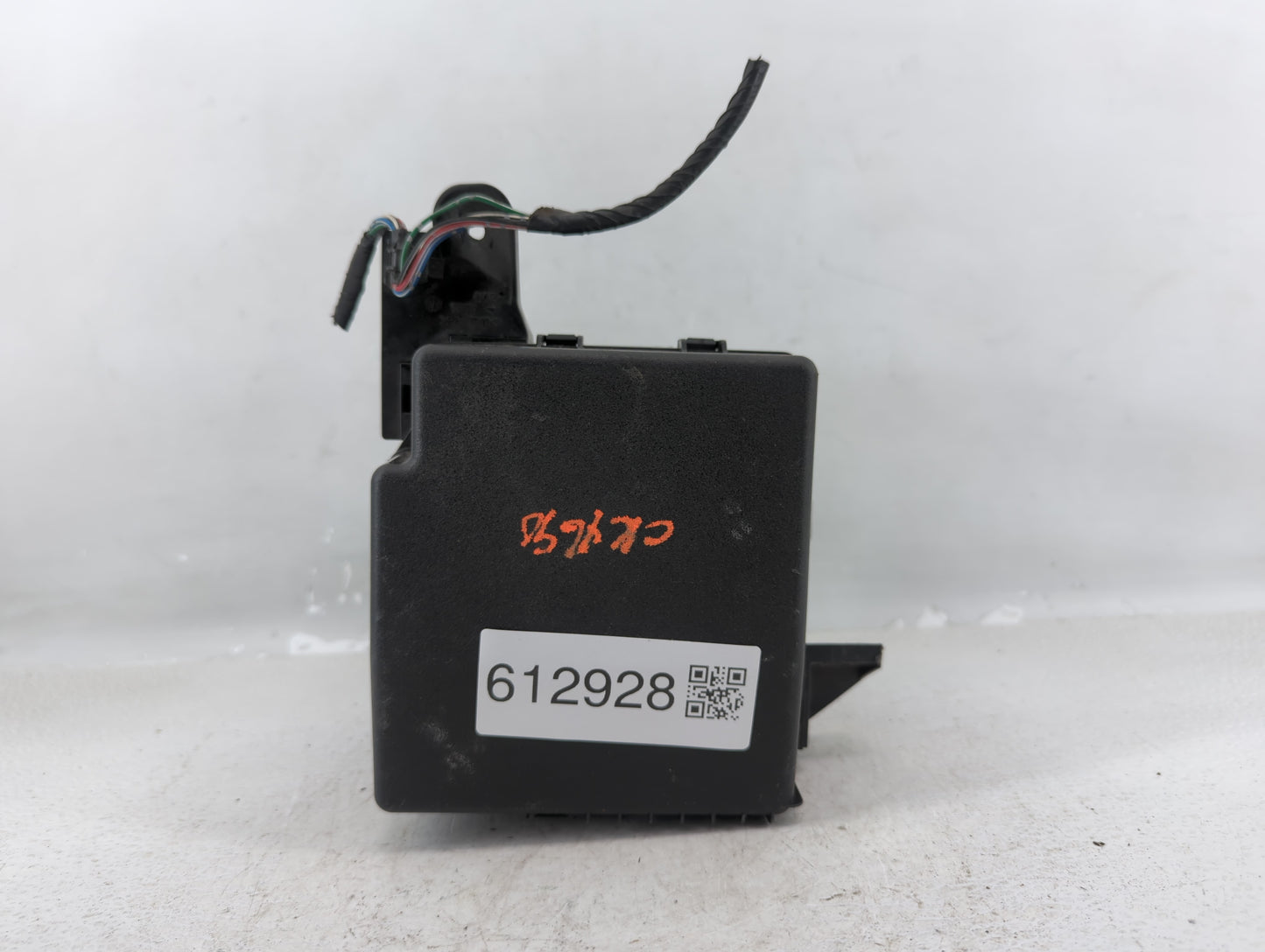 2014 Mitsubishi Mirage Fusebox Fuse Box Panel Relay Module P/N:KA2-7577 Fits OEM Used Auto Parts - Oemusedautoparts1.com