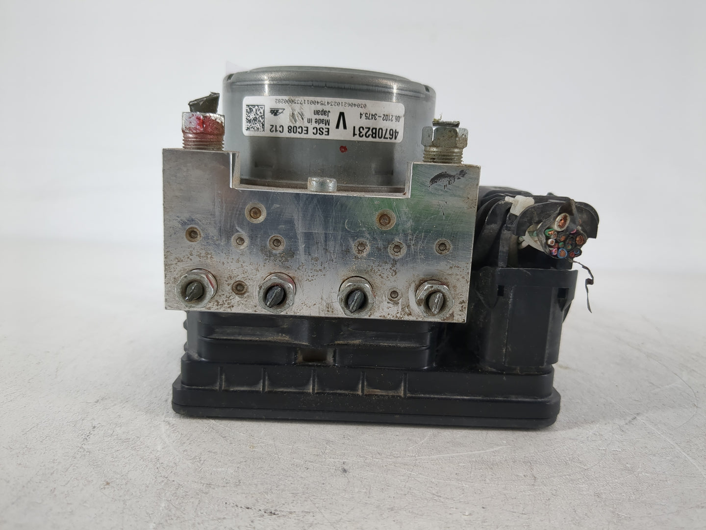 2018 Mitsubishi Outlander ABS Pump Control Module Replacement P/N:ESC EC08 C12 4670B231 Fits OEM Used Auto Parts - Oemusedau