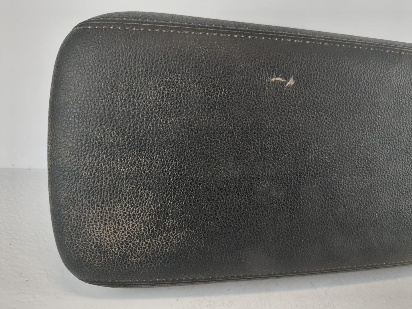 2014-2016 Mitsubishi Outlander Center Console Armrest Cover Lid Fits Fits 2014 2015 2016 OEM Used Auto Parts - Oemusedautopa