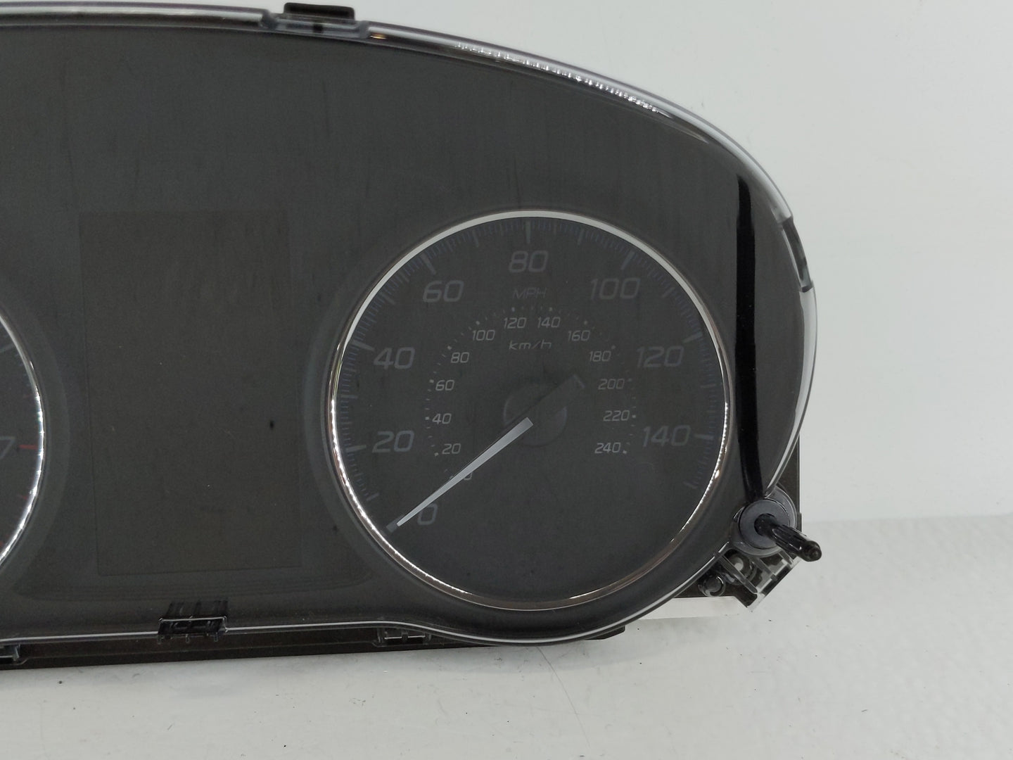 2018 Mitsubishi Outlander Instrument Cluster Speedometer Gauges P/N:81000617 Fits OEM Used Auto Parts - Oemusedautoparts1.co