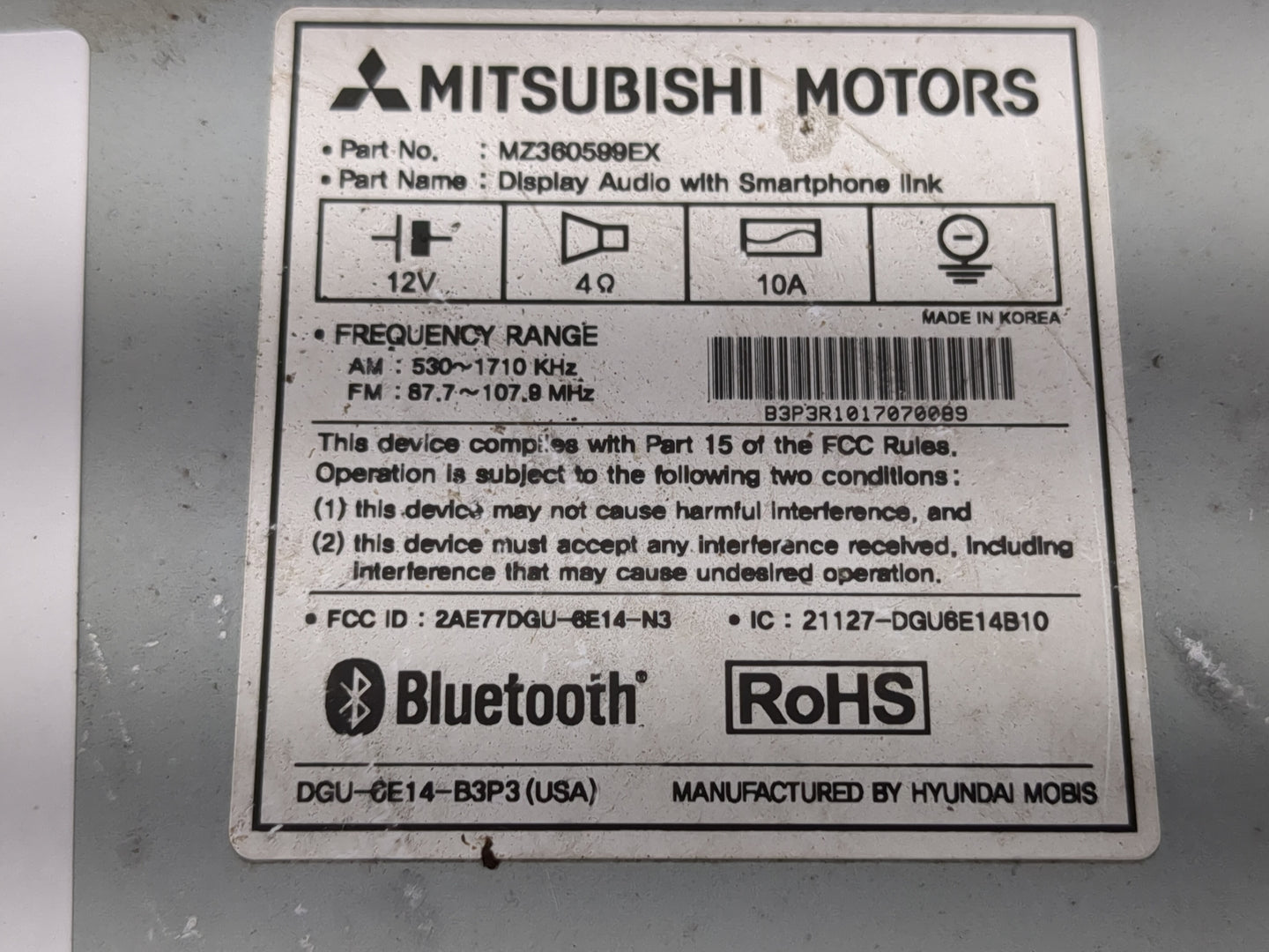 2018 Mitsubishi Outlander Radio AM FM Cd Player Receiver Replacement P/N:87104411 Fits OEM Used Auto Parts - Oemusedautopart