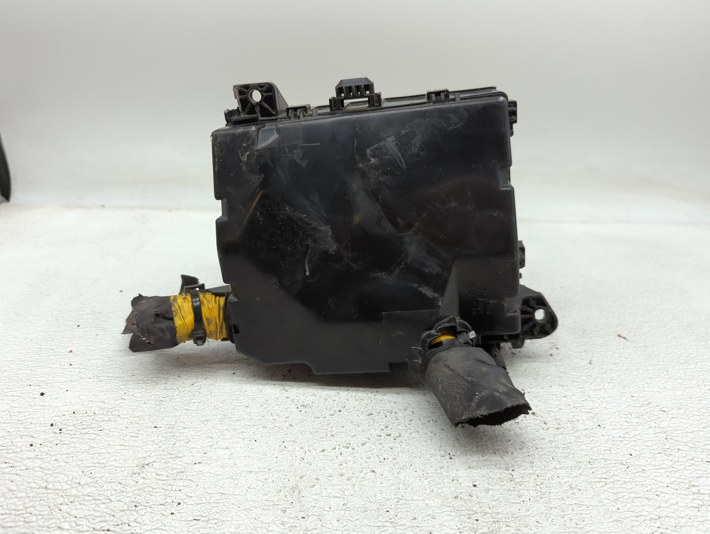 2014-2016 Mitsubishi Outlander Fusebox Fuse Box Panel Relay Module Fits Fits 2014 2015 2016 OEM Used Auto Parts - Oemusedaut