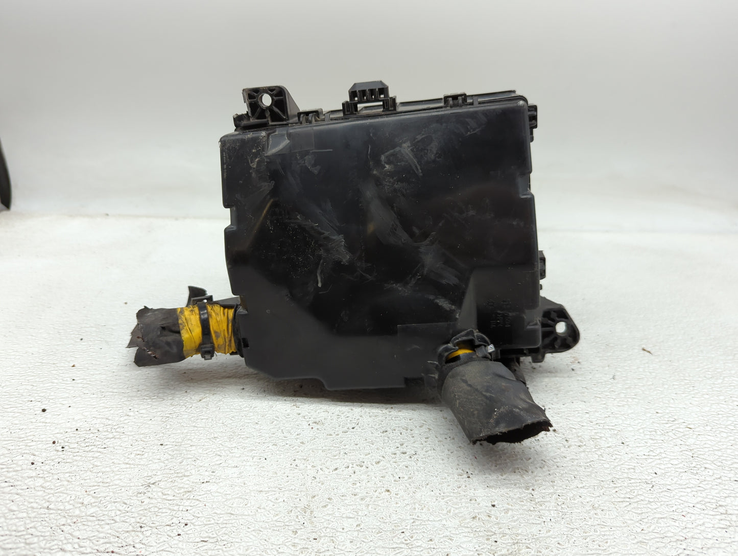 2014-2016 Mitsubishi Outlander Fusebox Fuse Box Panel Relay Module Fits Fits 2014 2015 2016 OEM Used Auto Parts - Oemusedaut