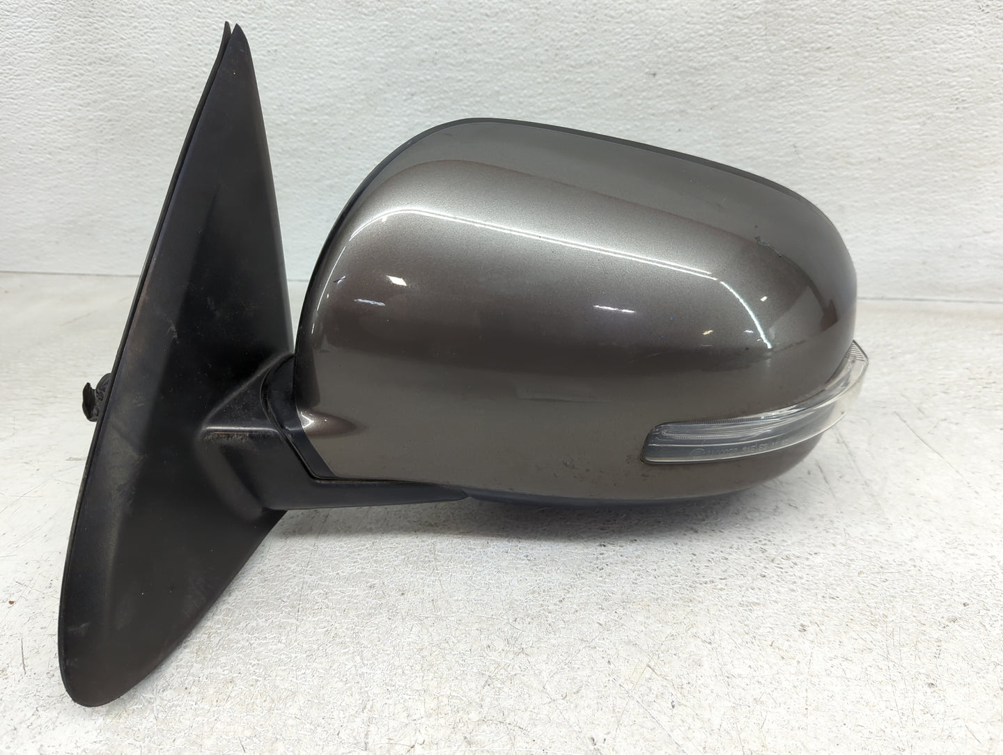 2018 Mitsubishi Outlander Driver Side View Mirror - Left Door Mirror OEM Used - Oemusedautoparts1.com