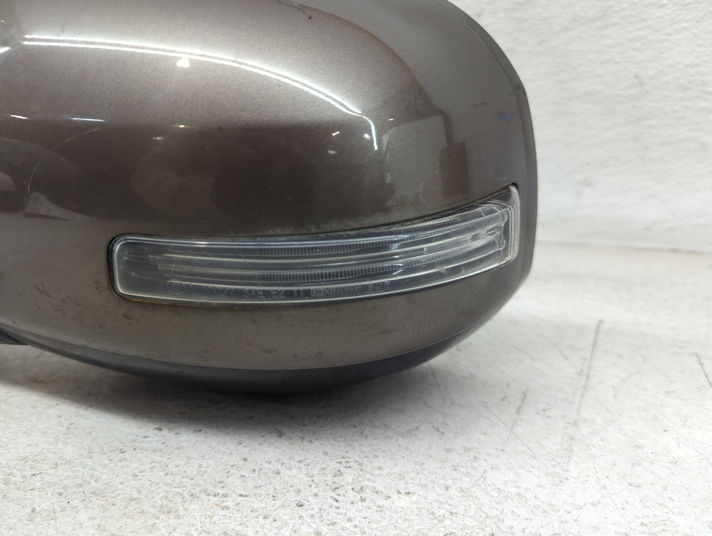 2018 Mitsubishi Outlander Driver Side View Mirror - Left Door Mirror OEM Used - Oemusedautoparts1.com