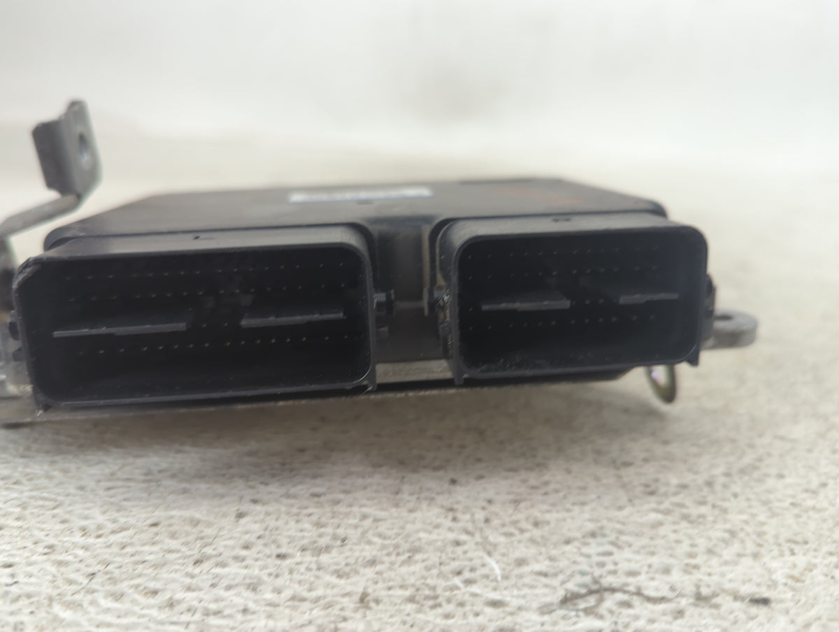 2018 Mitsubishi Outlander PCM Engine Control Computer ECU ECM PCU OEM P/N:1860D205 E6T79686 Fits OEM Used Auto Parts - Oemus