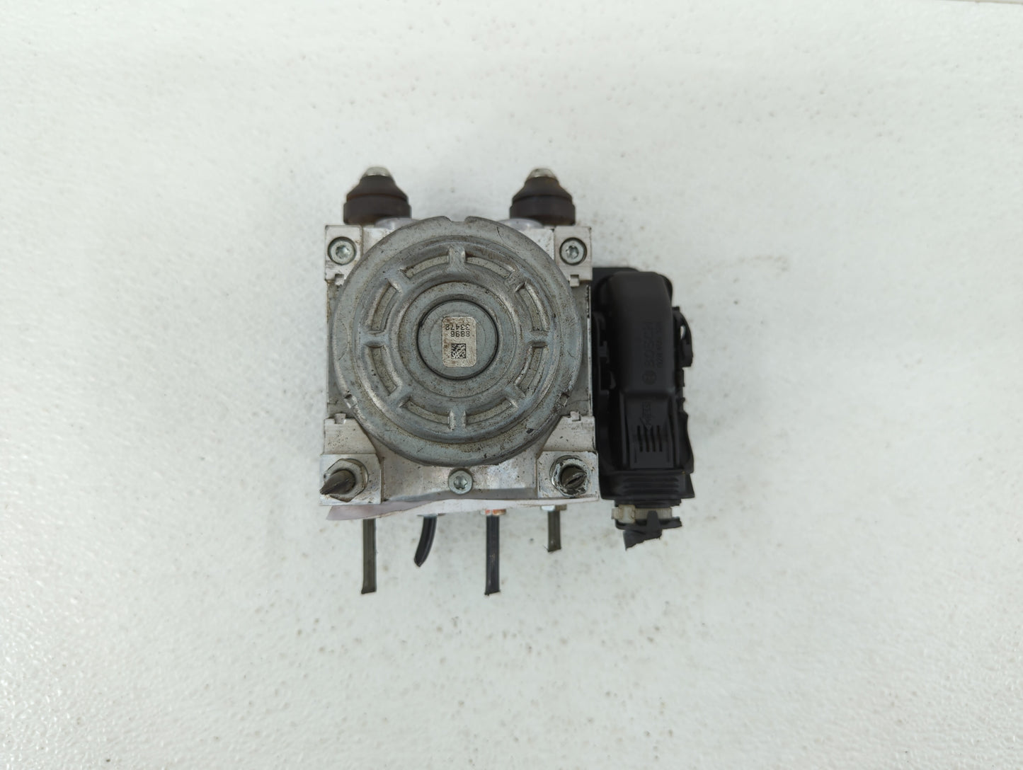 2018 Mitsubishi Outlander ABS Pump Control Module Replacement P/N:4670B231 Fits OEM Used Auto Parts - Oemusedautoparts1.com