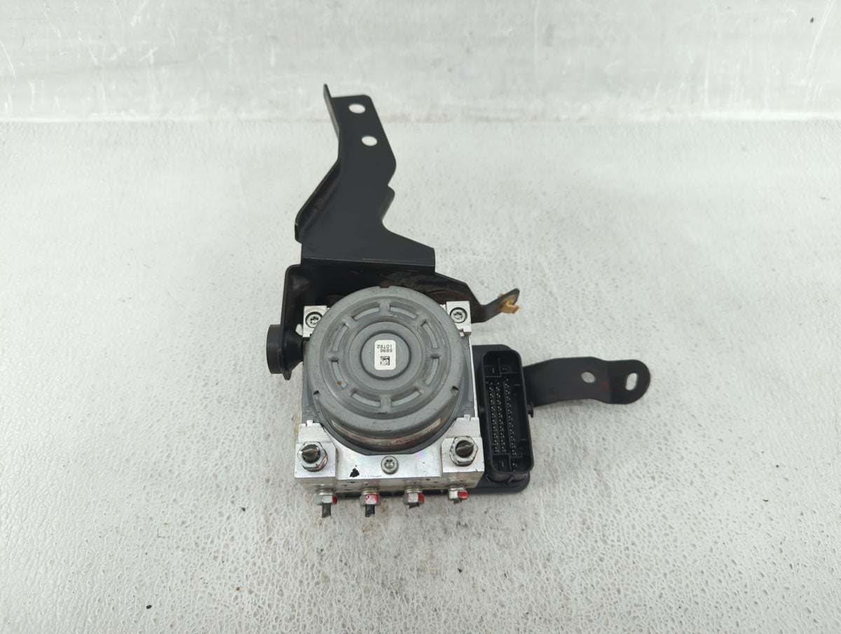 2018 Mitsubishi Outlander Anti-Lock Brake ABS Pump Module Actuator OEM P/N:4670B231 Fits OEM Used Auto Parts - Oemusedautopa