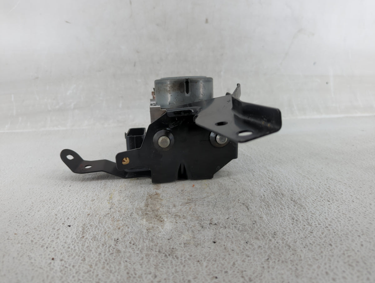 2018 Mitsubishi Outlander Anti-Lock Brake ABS Pump Module Actuator OEM P/N:4670B231 Fits OEM Used Auto Parts - Oemusedautopa