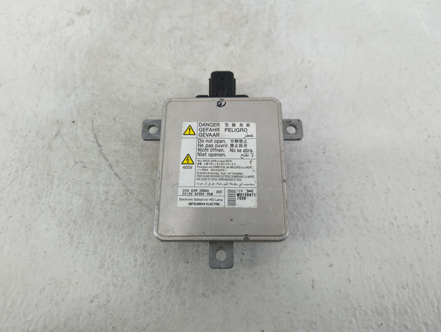 2018 Mitsubishi Outlander Headlight Ballast Head Light - Oemusedautoparts1.com