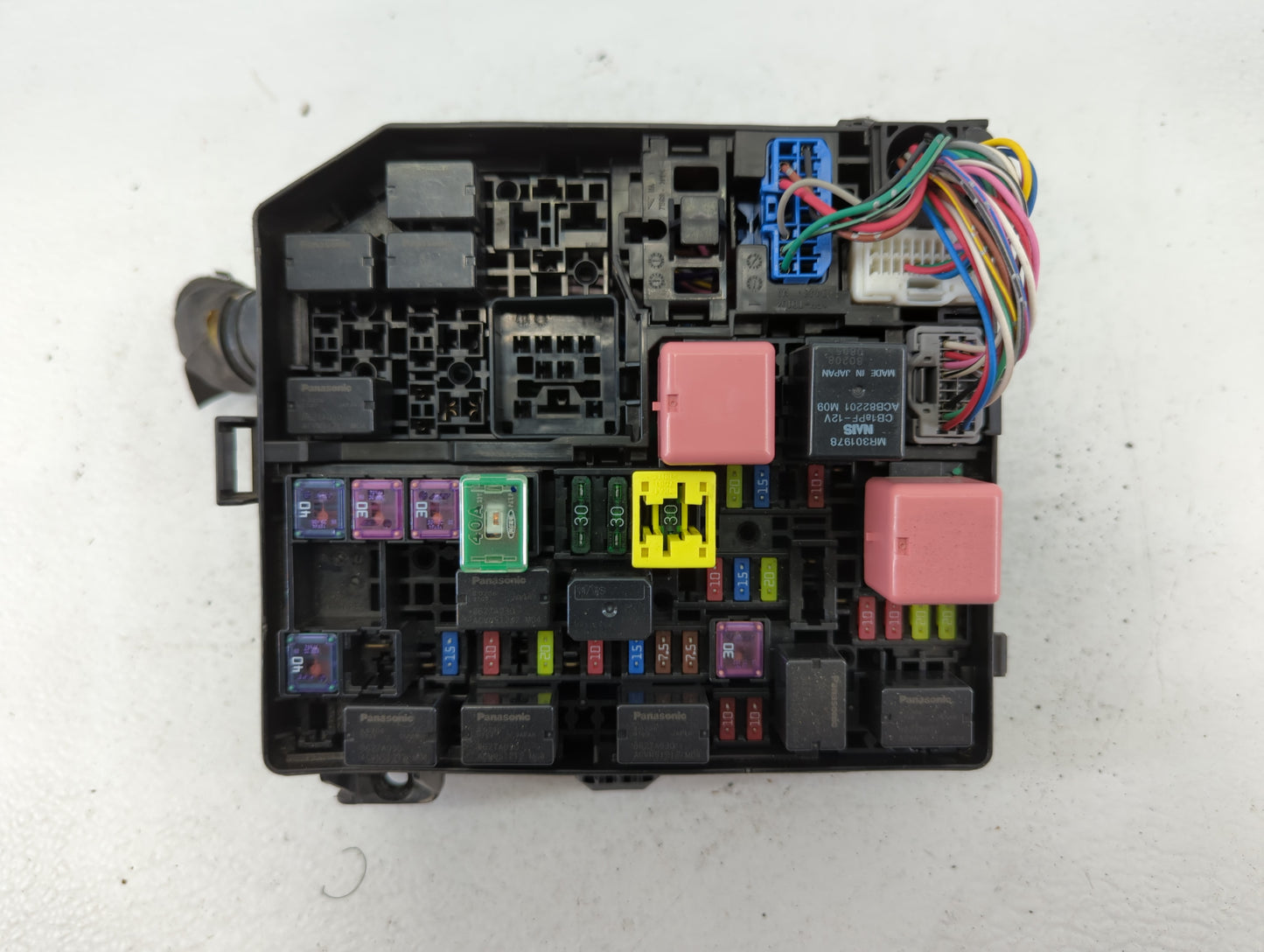 2014-2016 Mitsubishi Outlander Fusebox Fuse Box Panel Relay Module P/N:>PP-TD10< 3605NA Fits Fits 2014 2015 2016 OEM Used Au
