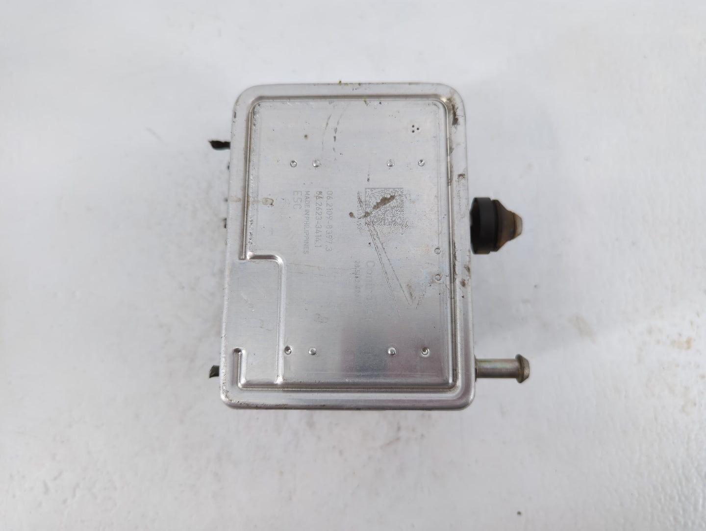 2018 Mitsubishi Outlander ABS Pump Control Module Replacement P/N:ESC 4670B555 Fits OEM Used Auto Parts - Oemusedautoparts1.