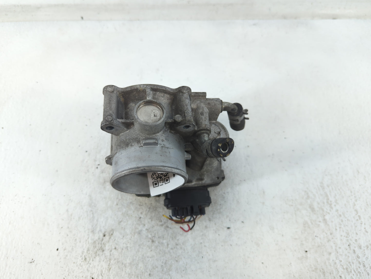 2013-2017 Mitsubishi Outlander Throttle Body P/N:57021 Fits Fits 2013 2014 2015 2016 2017 OEM Used Auto Parts - Oemusedautop