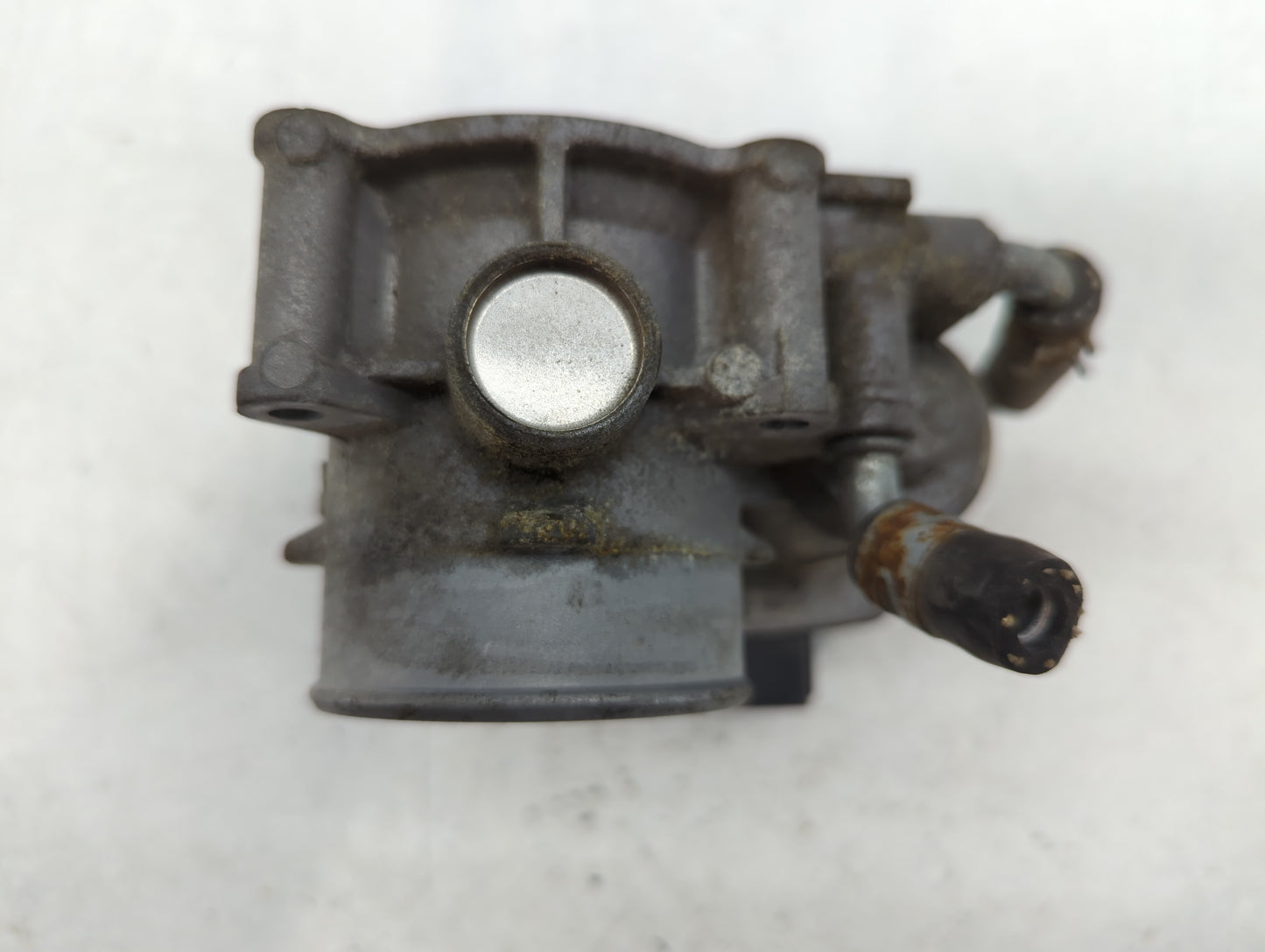 2013-2017 Mitsubishi Outlander Throttle Body P/N:57021 Fits Fits 2013 2014 2015 2016 2017 OEM Used Auto Parts - Oemusedautop