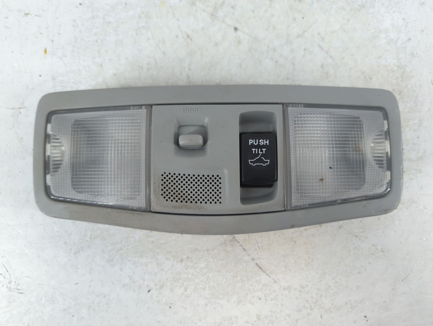 2018 Mitsubishi Outlander Overhead Roof Console - Oemusedautoparts1.com
