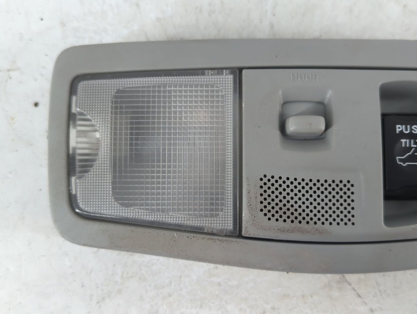 2018 Mitsubishi Outlander Overhead Roof Console - Oemusedautoparts1.com