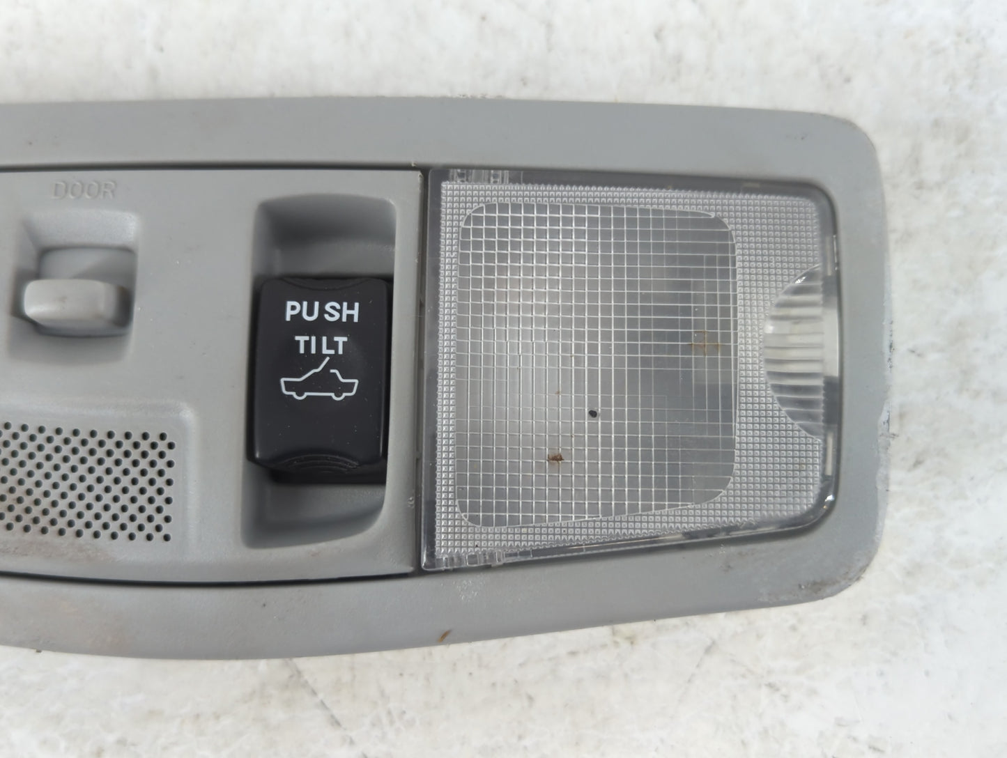 2018 Mitsubishi Outlander Overhead Roof Console - Oemusedautoparts1.com