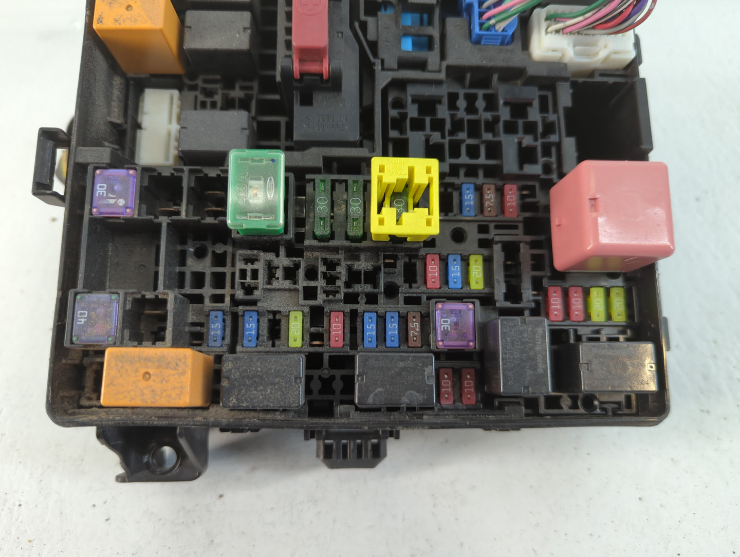 2018 Mitsubishi Outlander Phev Fusebox Fuse Box Panel Relay Module P/N:PP-TD10 8048 Fits OEM Used Auto Parts - Oemusedautopa