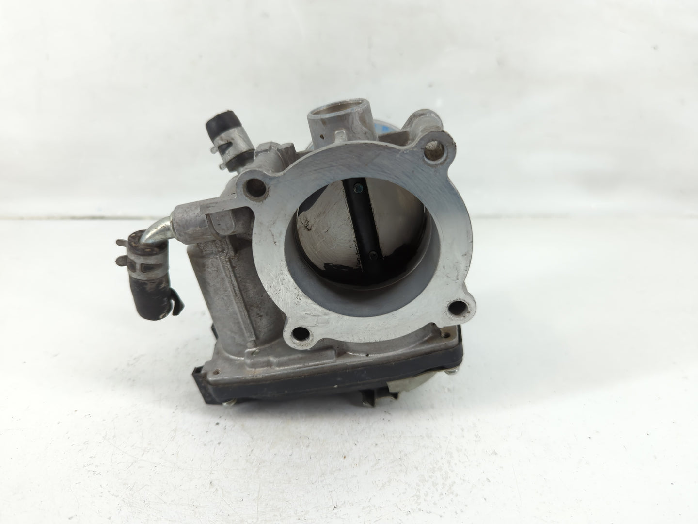 2013-2017 Mitsubishi Outlander Sport Throttle Body P/N:8127 0258 5130 0637 Fits Fits 2013 2014 2015 2016 2017 OEM Used Auto 