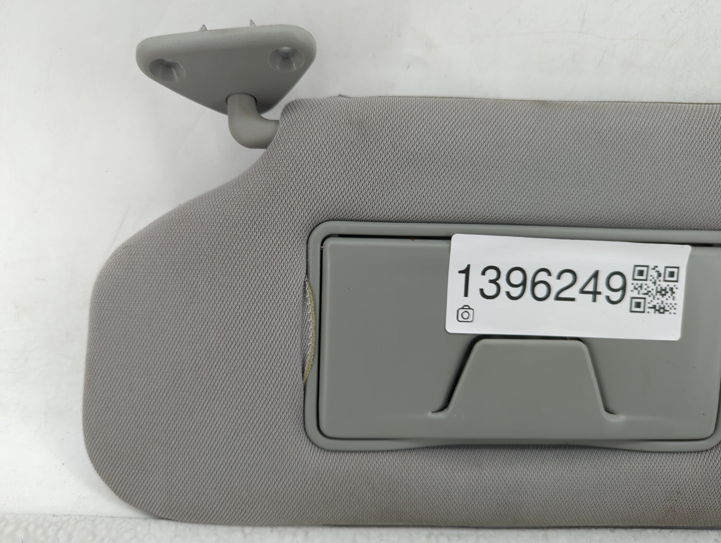 2016-2017 Mitsubishi Outlander Sport Sun Visor Shade Replacement Passenger Right Mirror Fits Fits 2016 2017 OEM Used Auto Pa