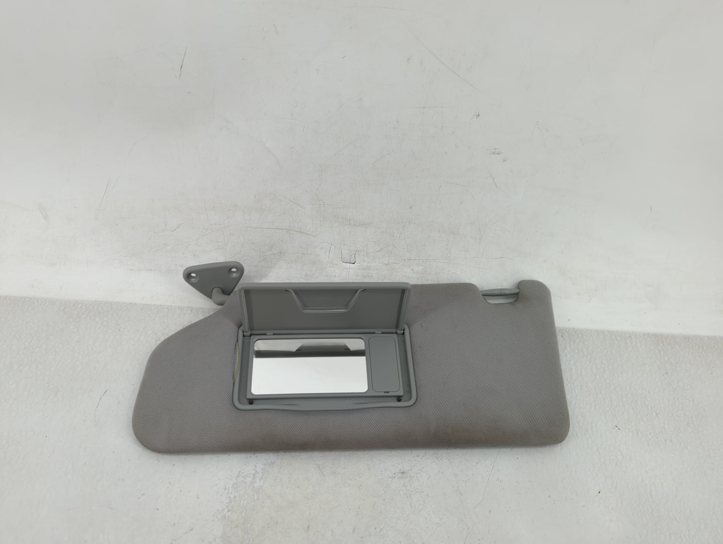 2016-2017 Mitsubishi Outlander Sport Sun Visor Shade Replacement Passenger Right Mirror Fits Fits 2016 2017 OEM Used Auto Pa