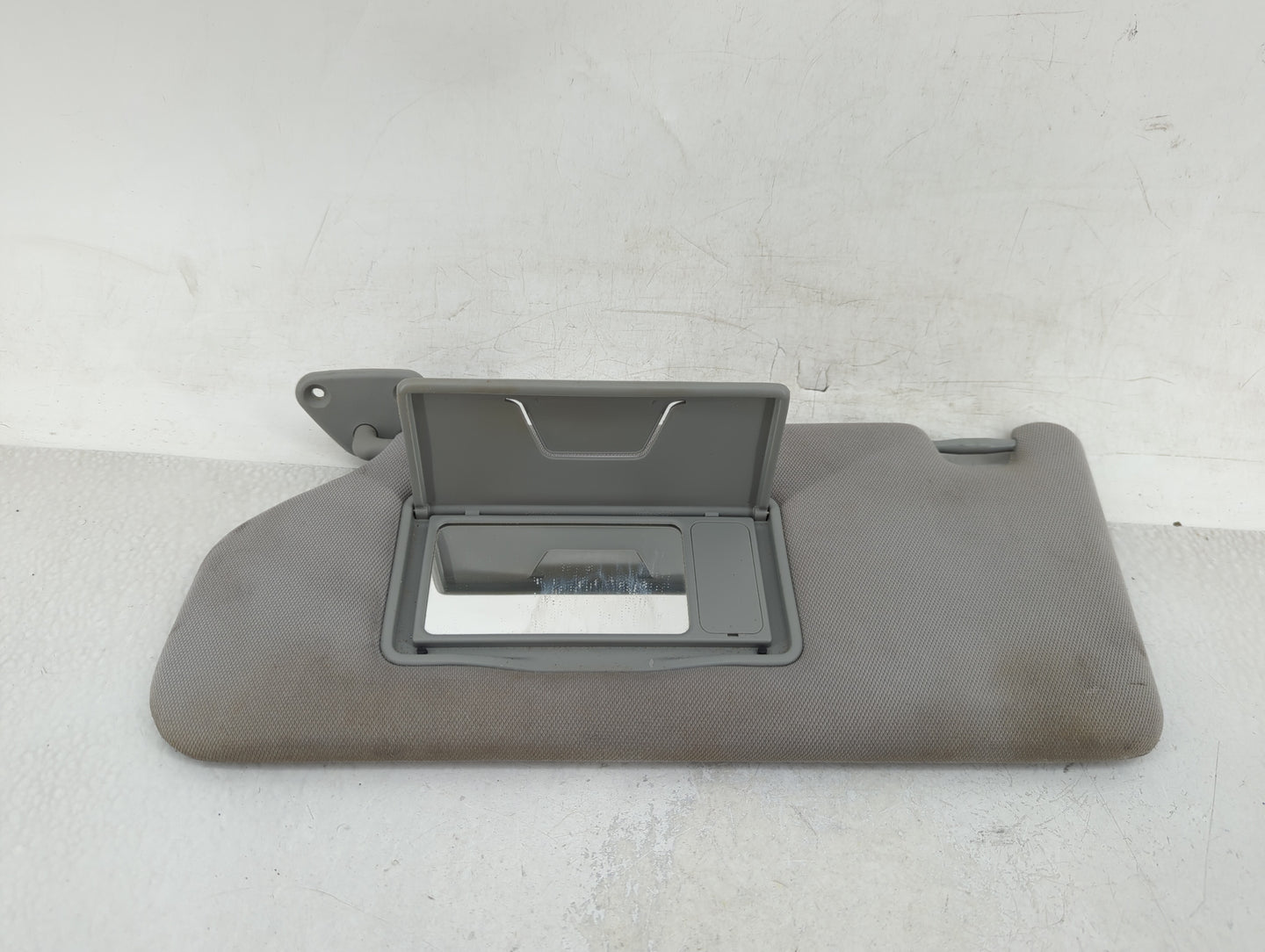 2016-2017 Mitsubishi Outlander Sport Sun Visor Shade Replacement Driver Left Mirror Fits Fits 2016 2017 OEM Used Auto Parts 