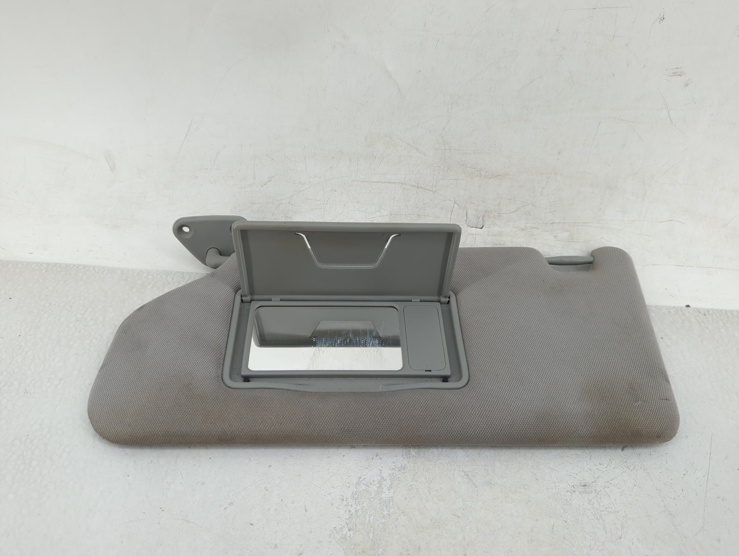 2016-2017 Mitsubishi Outlander Sport Sun Visor Shade Replacement Driver Left Mirror Fits Fits 2016 2017 OEM Used Auto Parts 