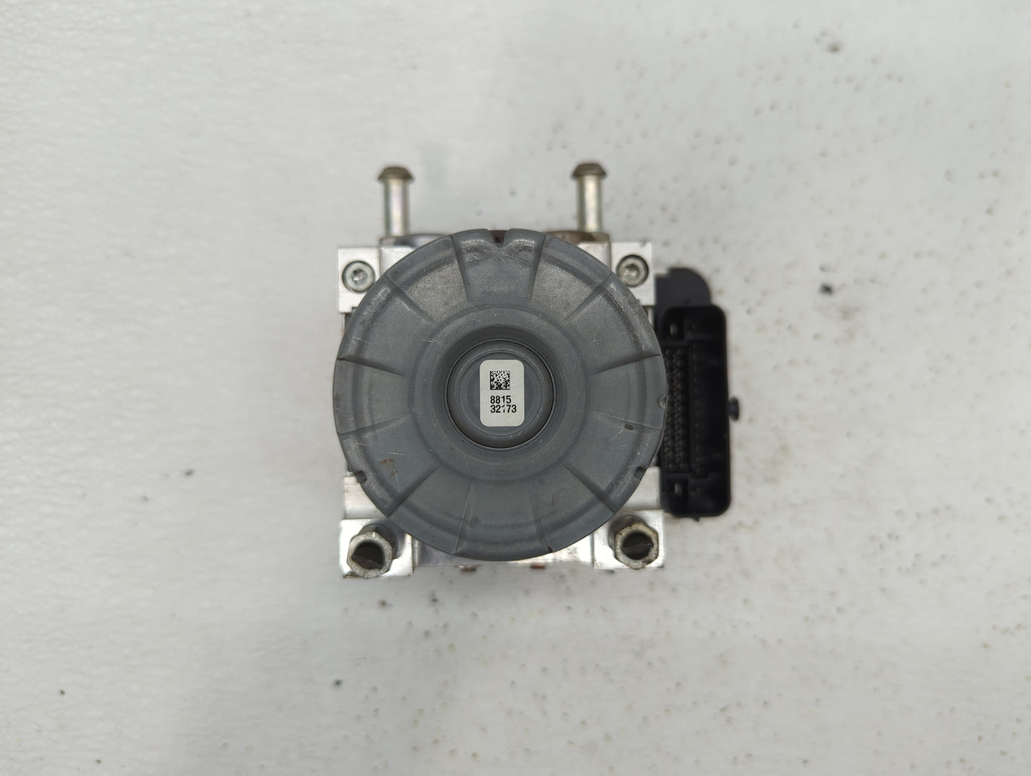 2018 Mitsubishi Outlander Sport ABS Pump Control Module Replacement P/N:4670B441 Fits OEM Used Auto Parts - Oemusedautoparts