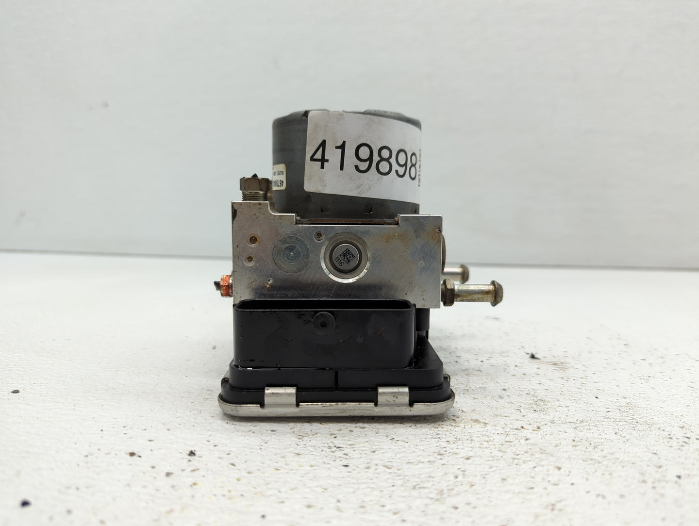 2018 Mitsubishi Outlander Sport ABS Pump Control Module Replacement P/N:4670B441 Fits OEM Used Auto Parts - Oemusedautoparts