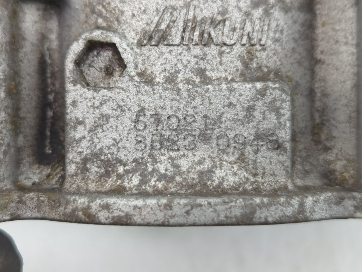 2013-2017 Mitsubishi Outlander Sport Throttle Body P/N:8583 0948 Fits Fits 2013 2014 2015 2016 2017 OEM Used Auto Parts - Oe