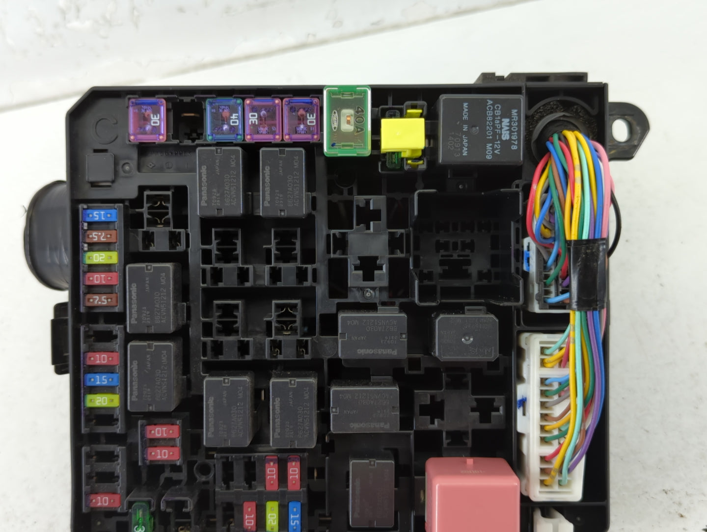 2012-2017 Mitsubishi Outlander Sport Fusebox Fuse Box Panel Relay Module P/N:8565A268 Fits Fits 2012 2013 2014 2015 2016 201