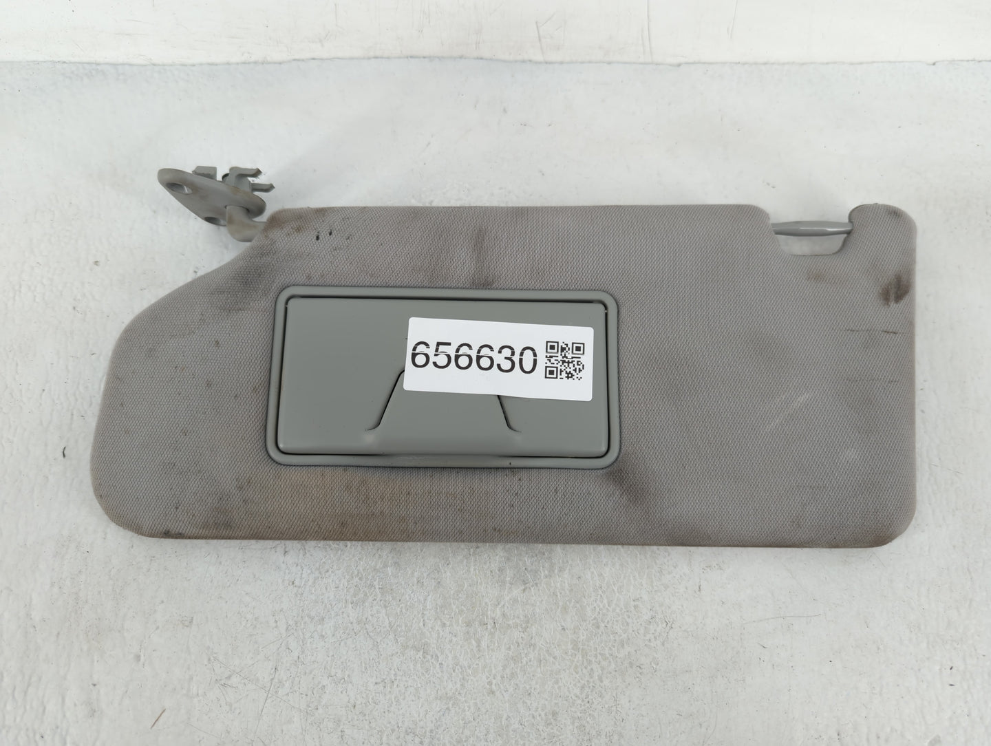2016-2017 Mitsubishi Outlander Sport Sun Visor Shade Replacement Driver Left Mirror Fits Fits 2016 2017 OEM Used Auto Parts 